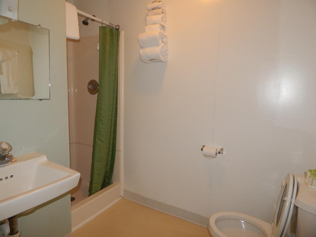 Shoreham Oceanfront Hotel Ocean City Esterno foto